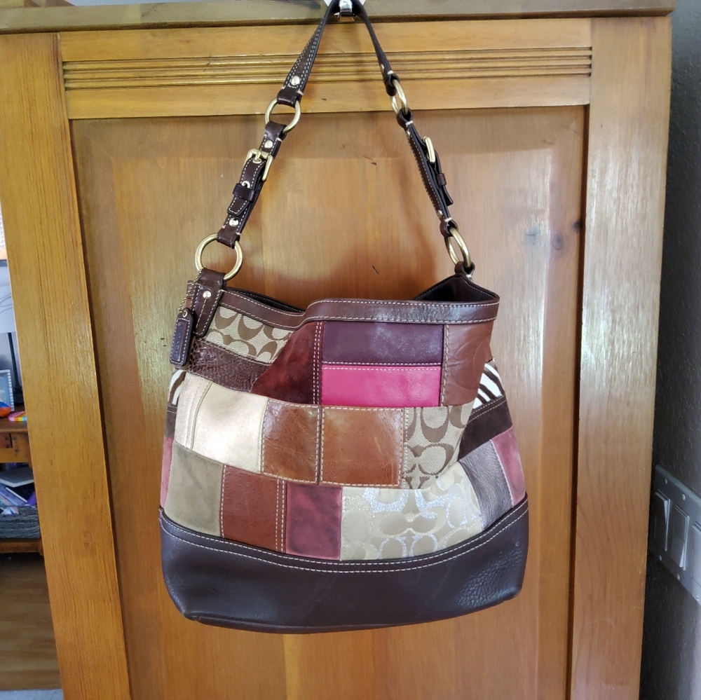 Authentic Coach Holiday Patchwork Hand Bag Guc - image 3